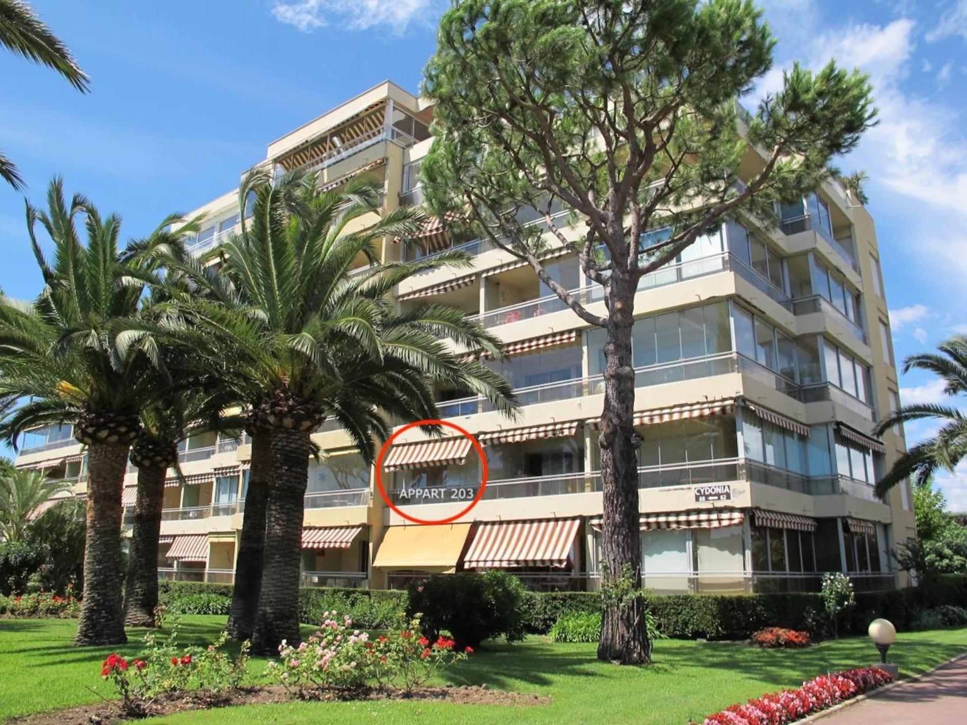 Les Pieds Dans L'eau Apartment